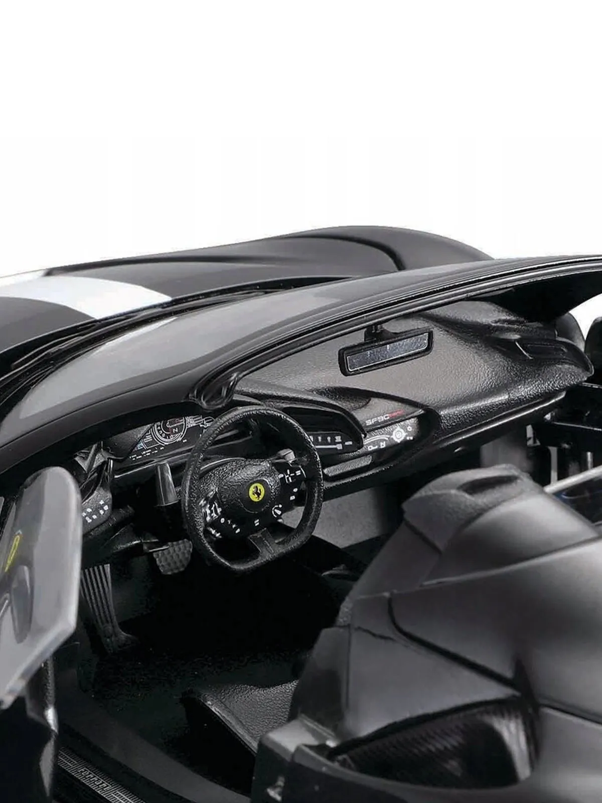 Машина Bburago 18-16910 1:18 Ferrari Signature-SF90 Spider Assetto Fiorano — изображение 7